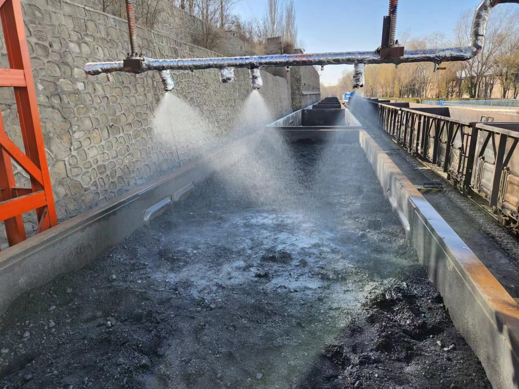 甘肅蘭州煤礦鐵路運輸抑塵噴灑項目(圖文)